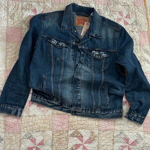 Levi's nwt Dark Blue Jean Jacket